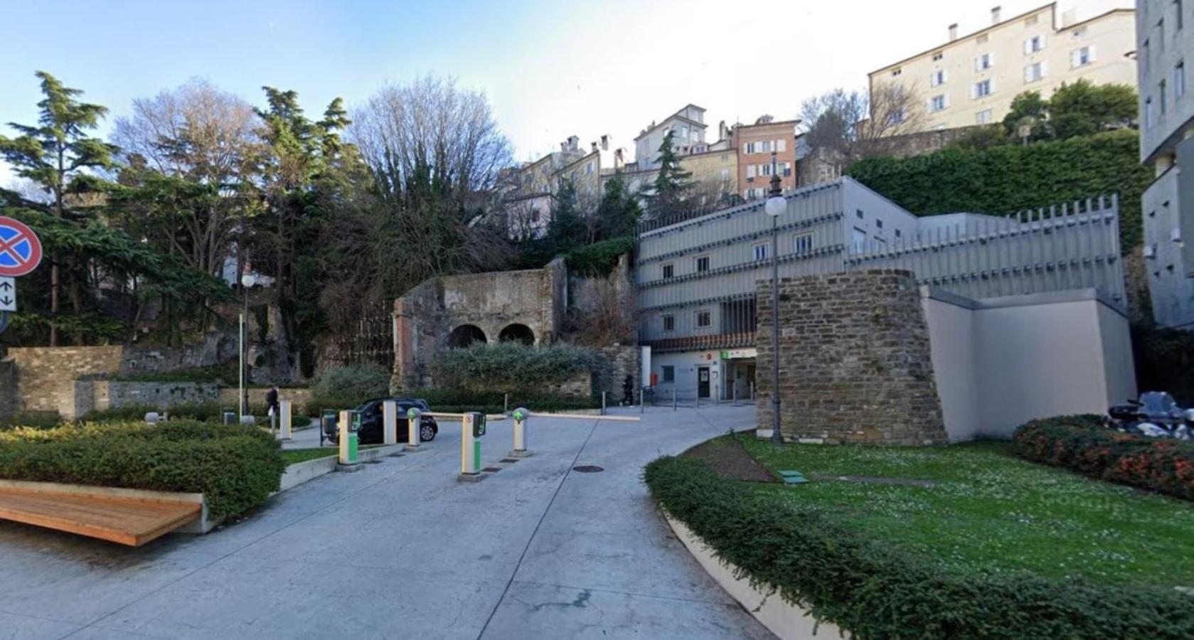 Casa Vacanze Trieste - Vista Piazza Unita Eksteriør bilde
